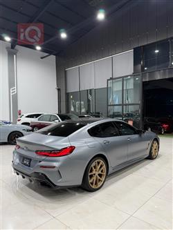 بي ام دبليو 8 الفئة